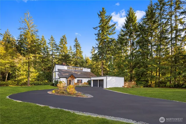 $1,950,000 | 7610 220th Avenue Northeast, Redmond, WA 98053