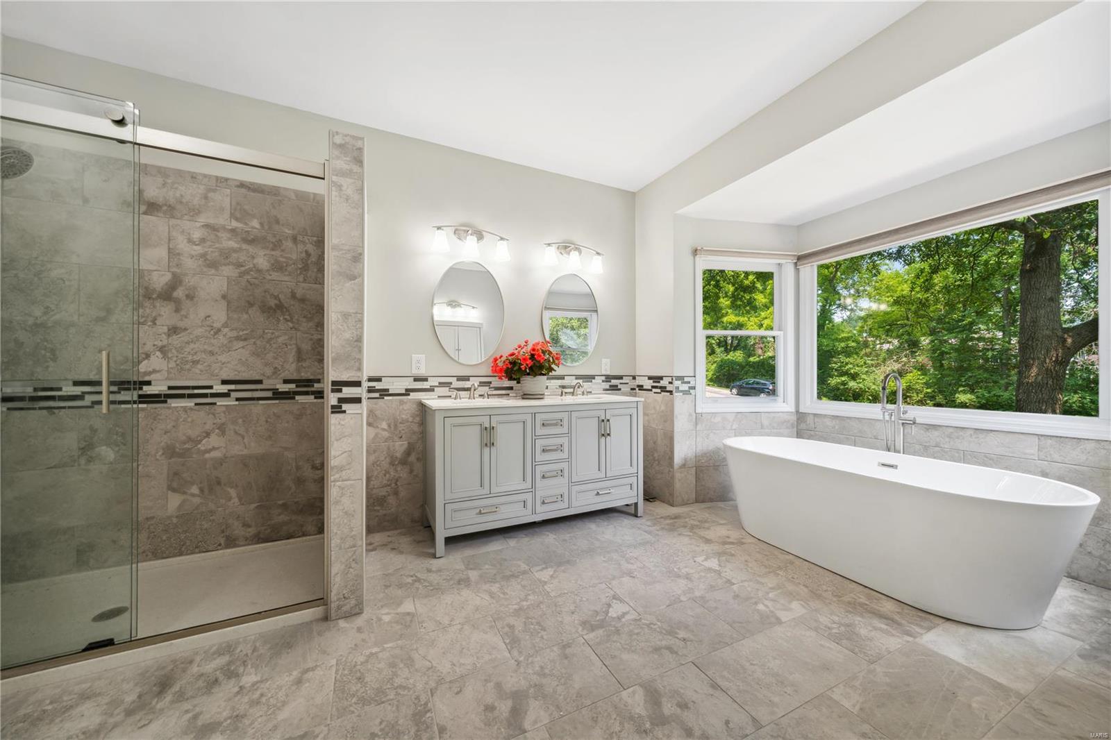 12310 Hibler Road Creve Coeur, MO 63141 - Photo 19 of 42