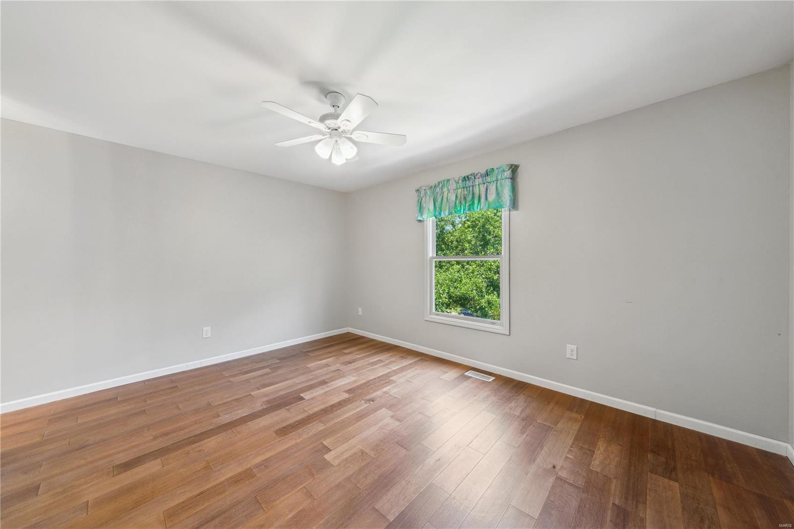 12310 Hibler Road Creve Coeur, MO 63141 - Photo 24 of 42