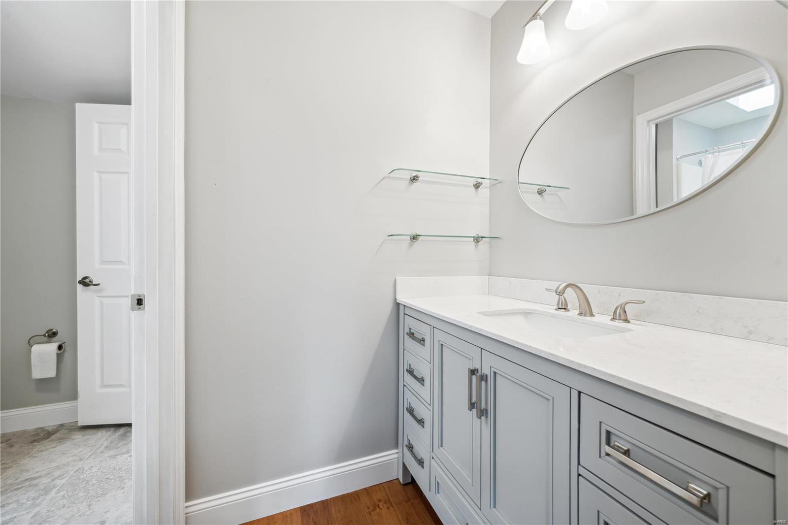 12310 Hibler Road Creve Coeur, MO 63141 - Photo 26 of 42