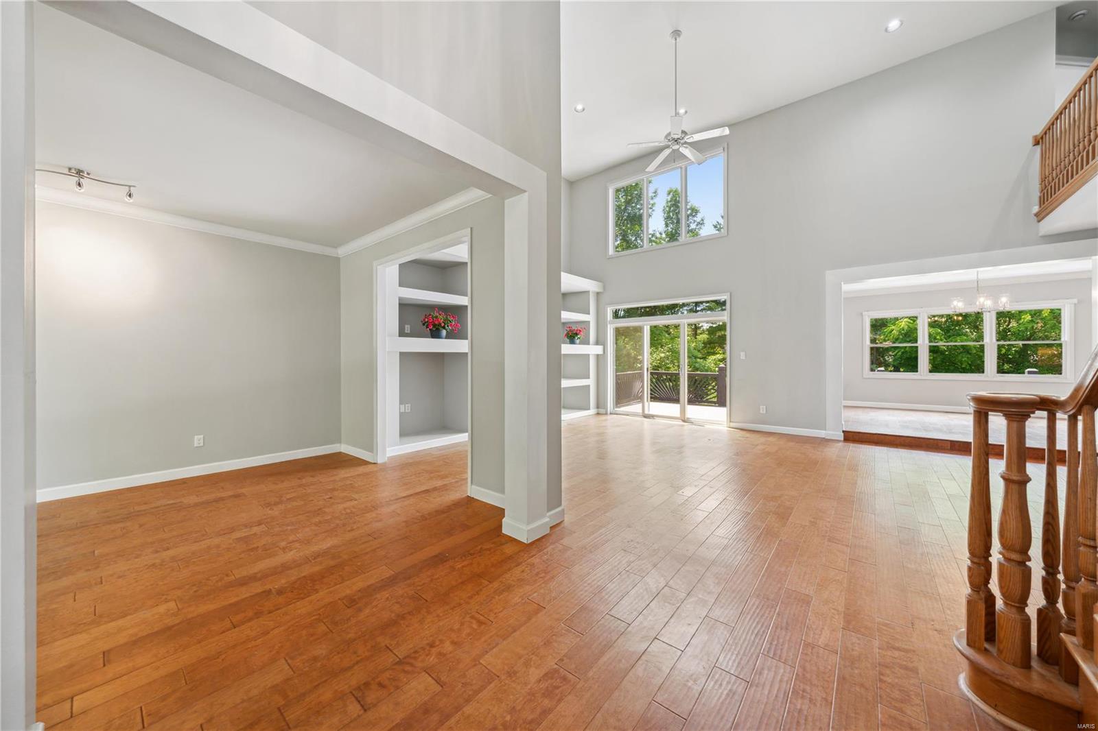 12310 Hibler Road Creve Coeur, MO 63141 - Photo 3 of 42