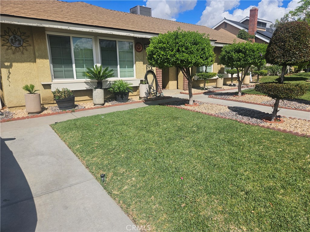 542 South Lilac Avenue Rialto, CA 92376 - Photo 1 of 3