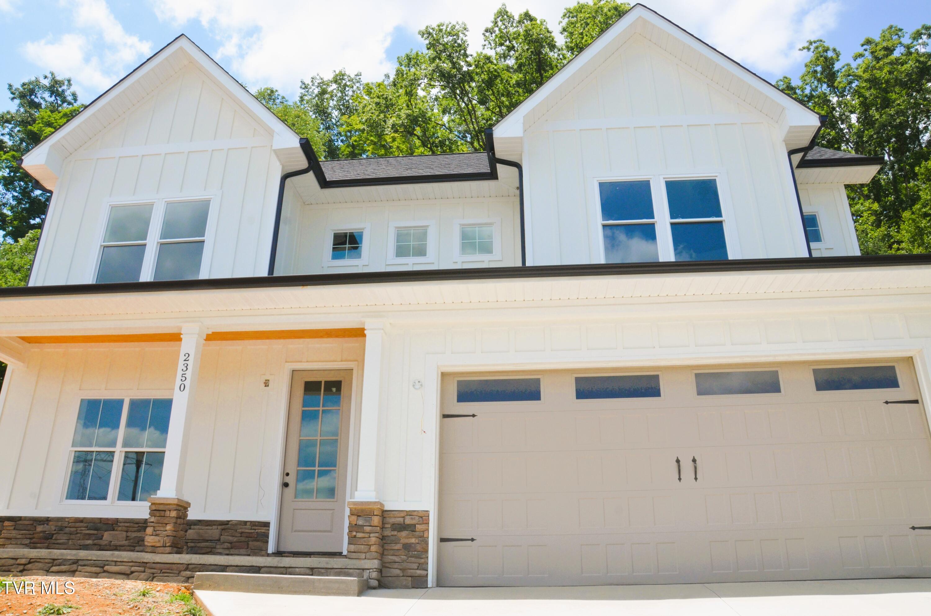 2350 Edinburgh Channel Road Kingsport, TN 37664 - Photo 2 of 24 DSC_0722