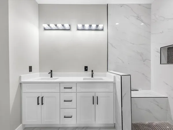 $2,300 | 1084 Junell Street, Unit A, Houston, TX 77088