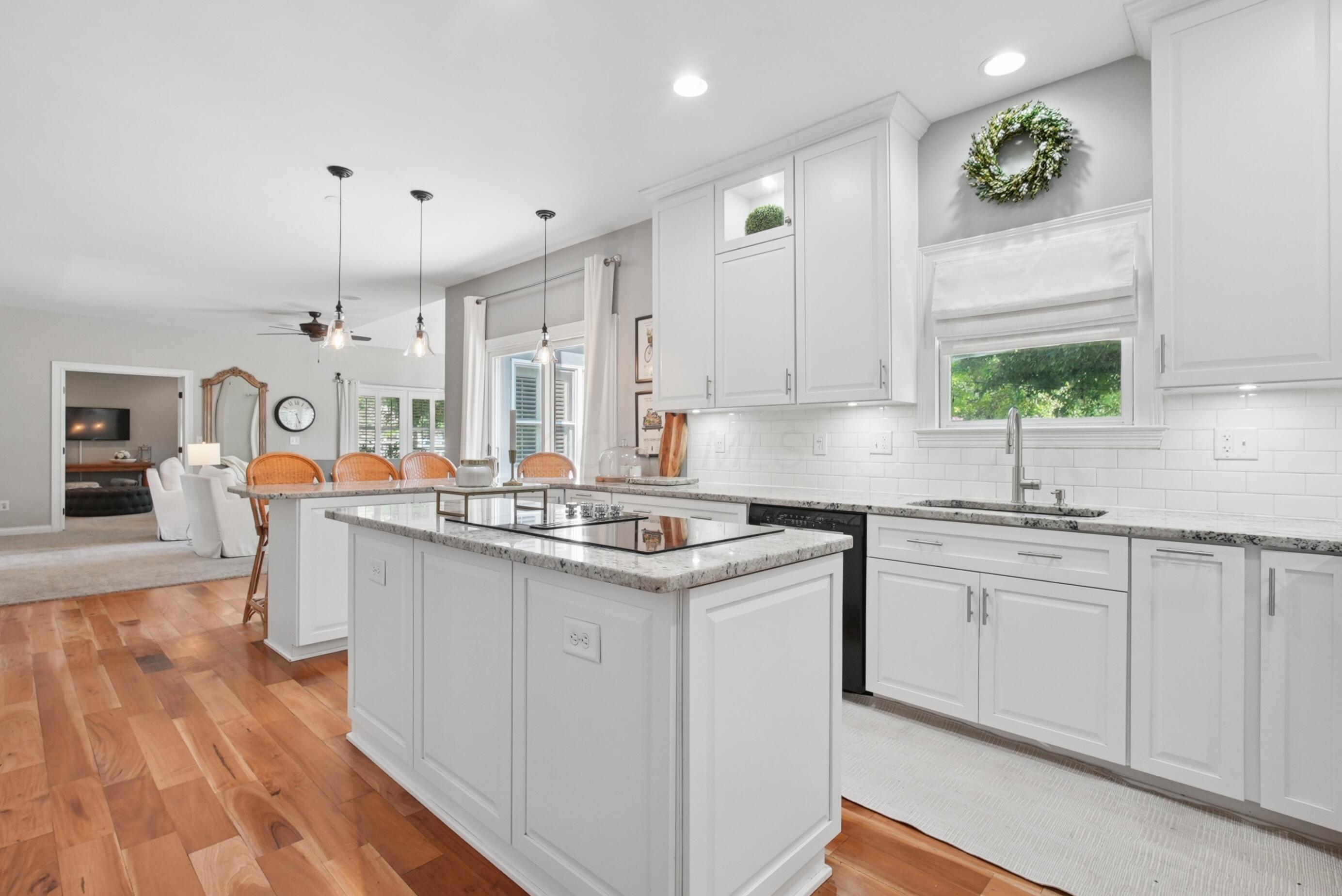 340 Shale Ridge Court Powell, OH 43065 - Photo 15 of 51 Kitchen 1