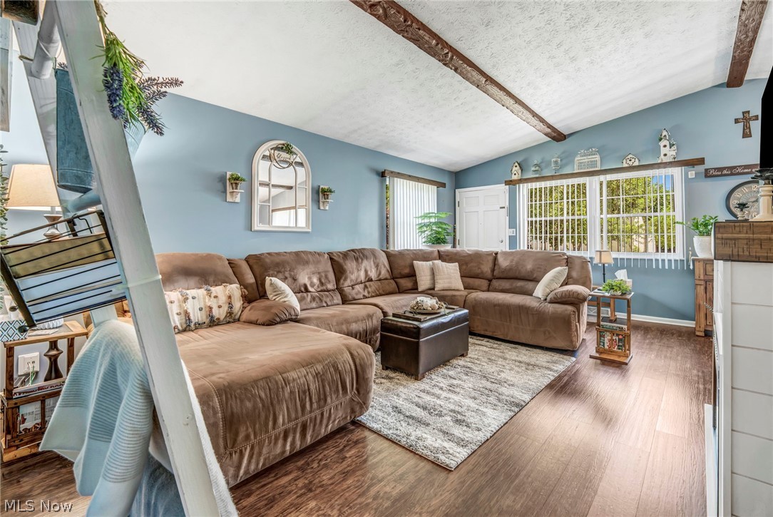 584 Stanley Road Akron, OH 44312 - Photo 7 of 49 Gallery Image 7