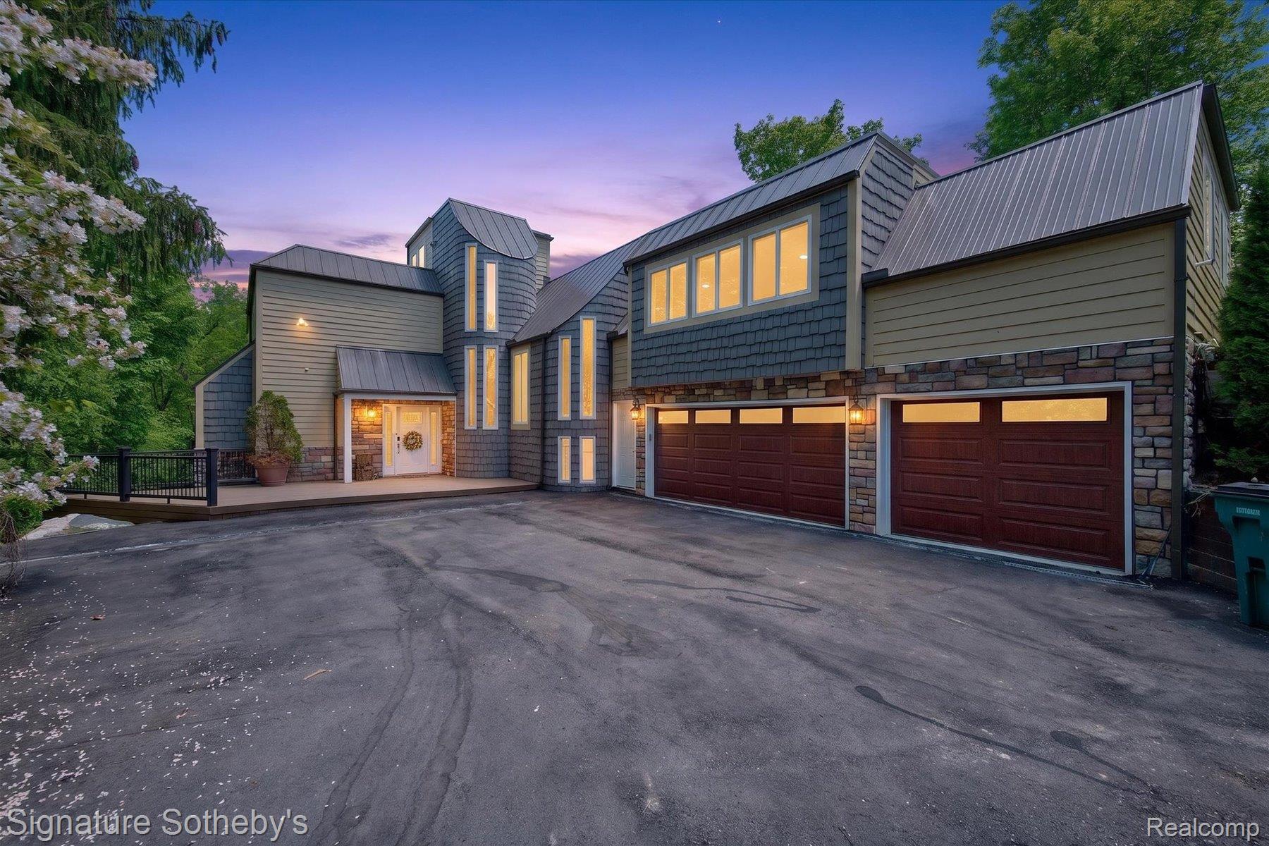30650 Lahser Road Franklin, MI 48025 - Photo 1 of 93 001-30650-Lahser-Rd-Beverly-Hills-MI-48025-WindowStill.jpg