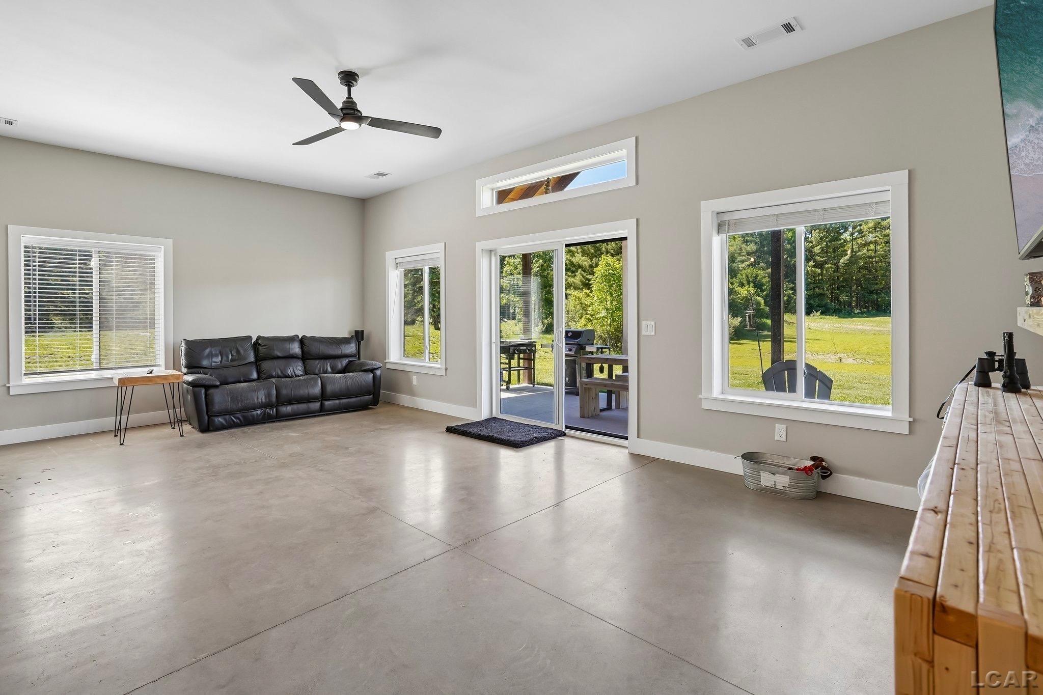 20785 Hogan Road Manchester, MI 48158 - Photo 8 of 46