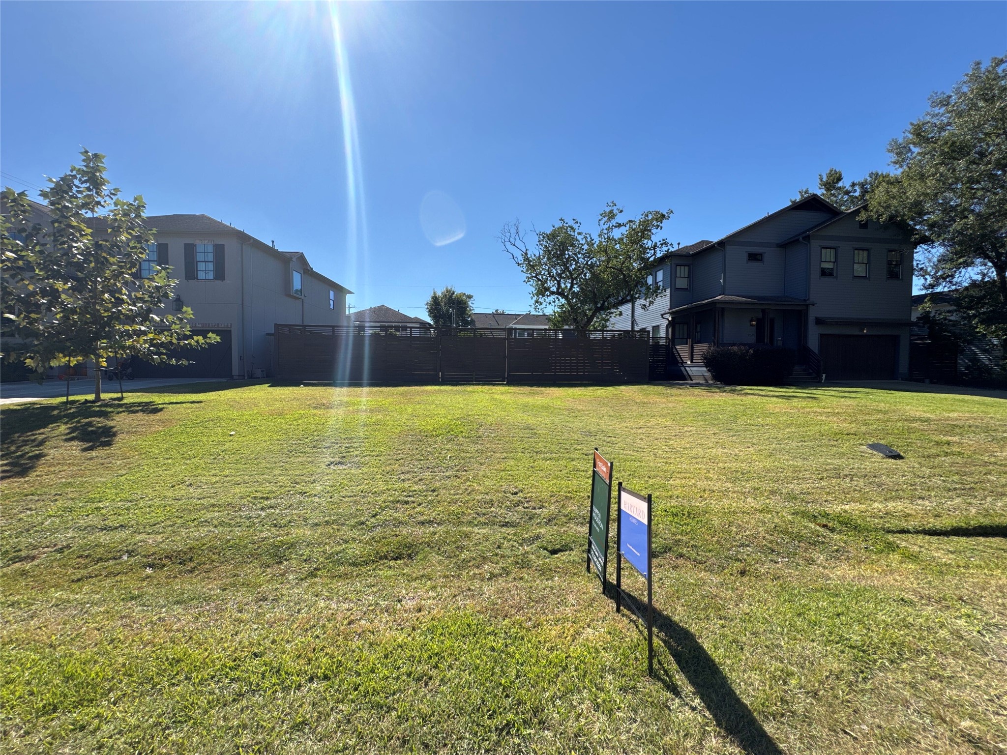 955 West 42nd Street Houston, TX 77018 - Photo 46 of 49 a swimming pool with an outdoor space and seating area
