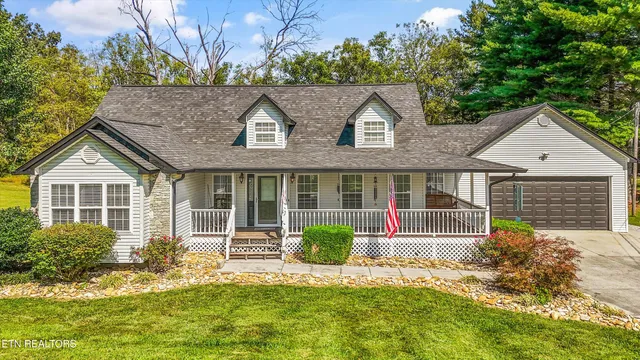 $449,000 | 121 Stones Lane, Jacksboro, TN 37757