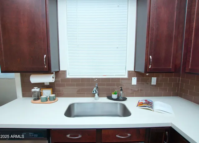 $508,000 | 2090 South Dorsey Lane, Unit 1025, Tempe, AZ 85282