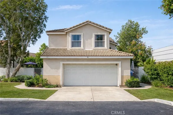 $689,000 | 717 North Angeleno Avenue, Azusa, CA 91702