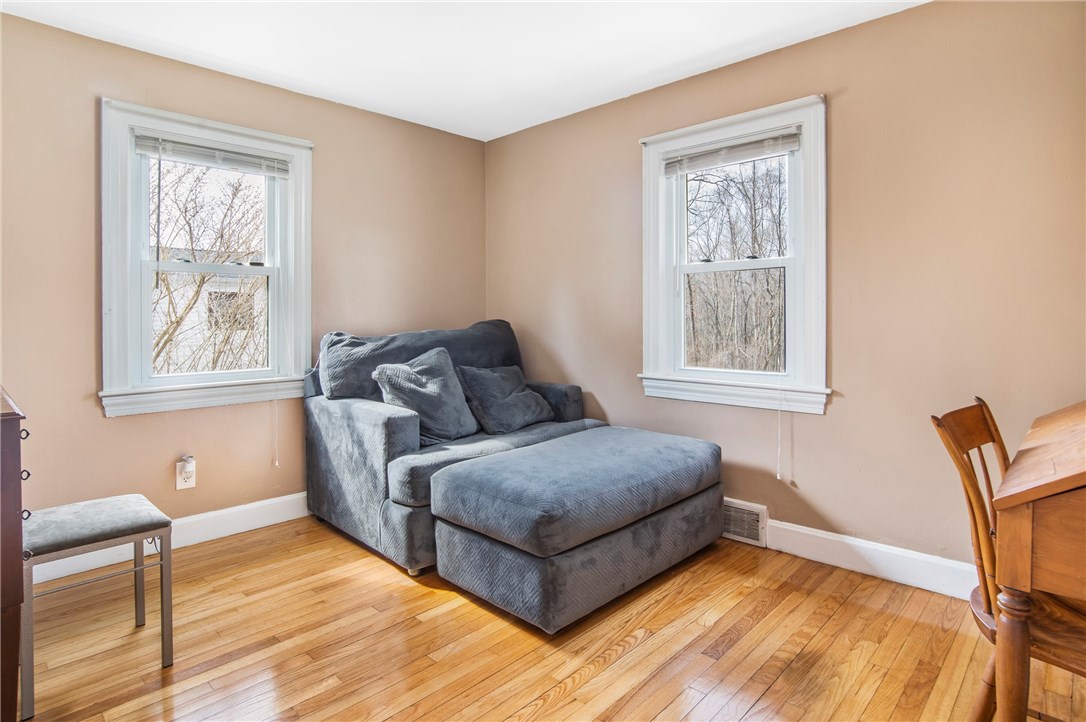 37 Westcott Road Scituate, RI 02857 - Photo 12 of 25