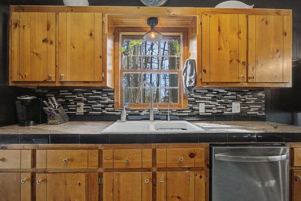 16 Ranger Road Southeast Cartersville, GA 30121 - Photo 12 of 34 20260311154340889519000000-o