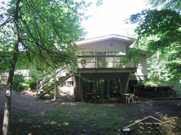3830 East Monroe Road Midland, MI 48642 - Photo 7 of 9 20033869-6.JPG