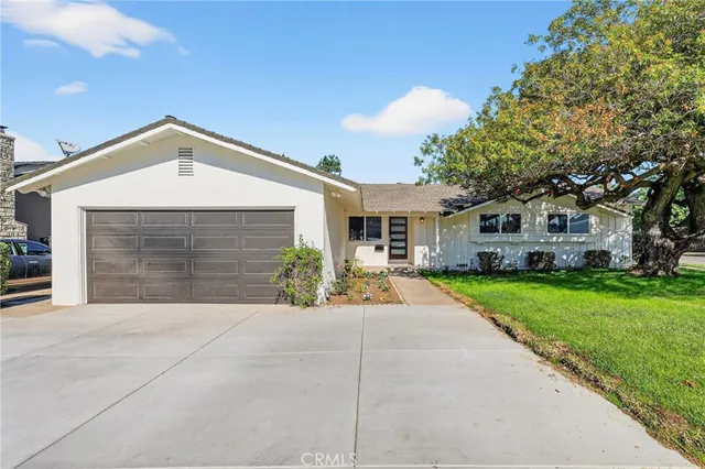 $1,289,000 | 445 East Hoover Avenue, Orange, CA 92867