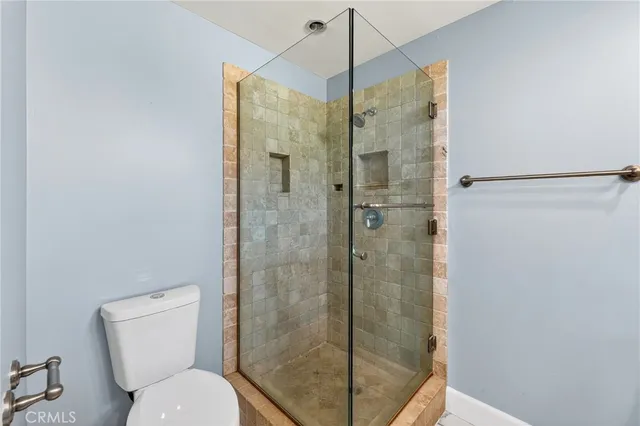 $1,289,000 | 445 East Hoover Avenue, Orange, CA 92867