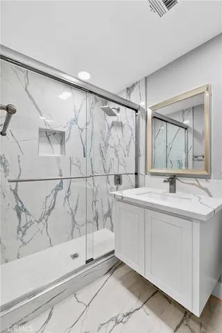 $1,289,000 | 445 East Hoover Avenue, Orange, CA 92867