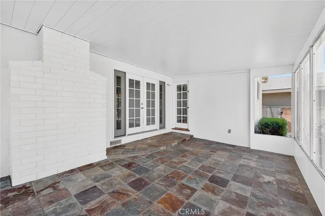 $1,289,000 | 445 East Hoover Avenue, Orange, CA 92867