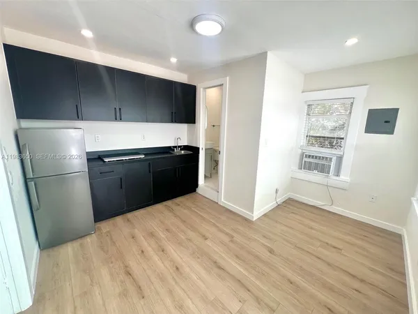 $1,500 | 229 Northeast 25th Street, Unit 229, Miami, FL 33137