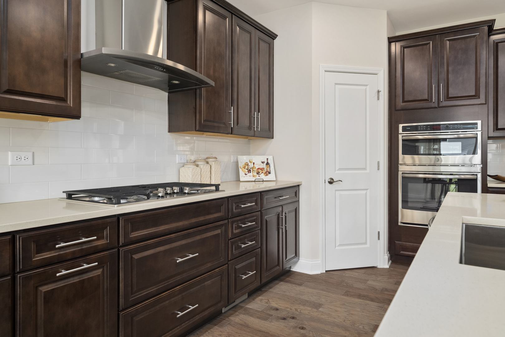 3672 Edelweiss Road Elgin, IL 60124 - Photo 12 of 38