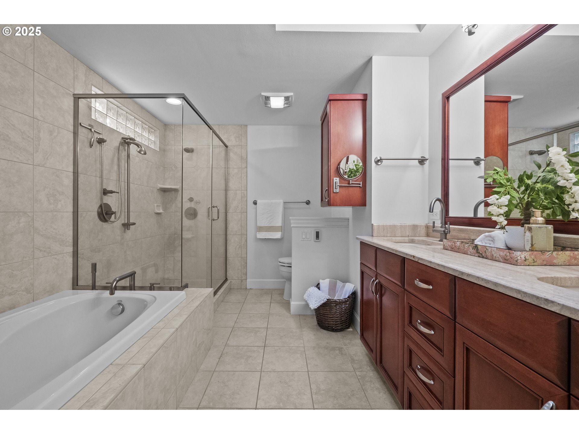 604 Southwest Arboretum Circle Portland, OR 97221 - Photo 28 of 40