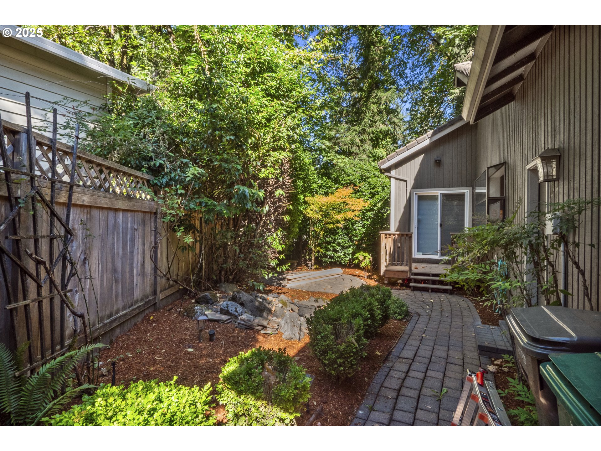 604 Southwest Arboretum Circle Portland, OR 97221 - Photo 38 of 40