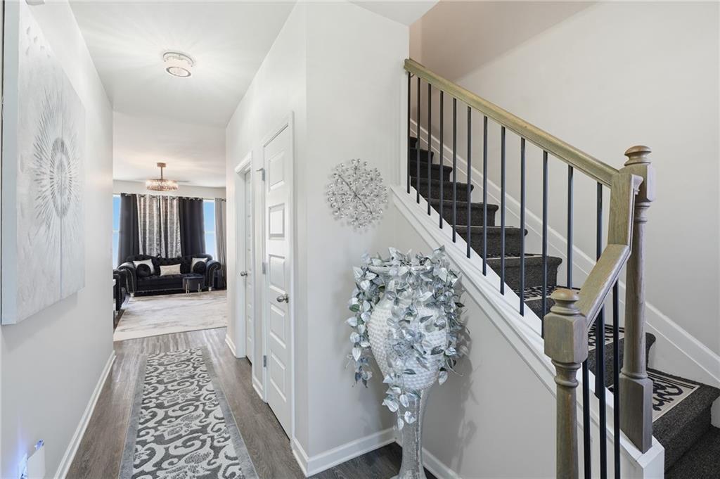 145 Hunts Mill Circle Griffin, GA 30224 - Photo 2 of 25