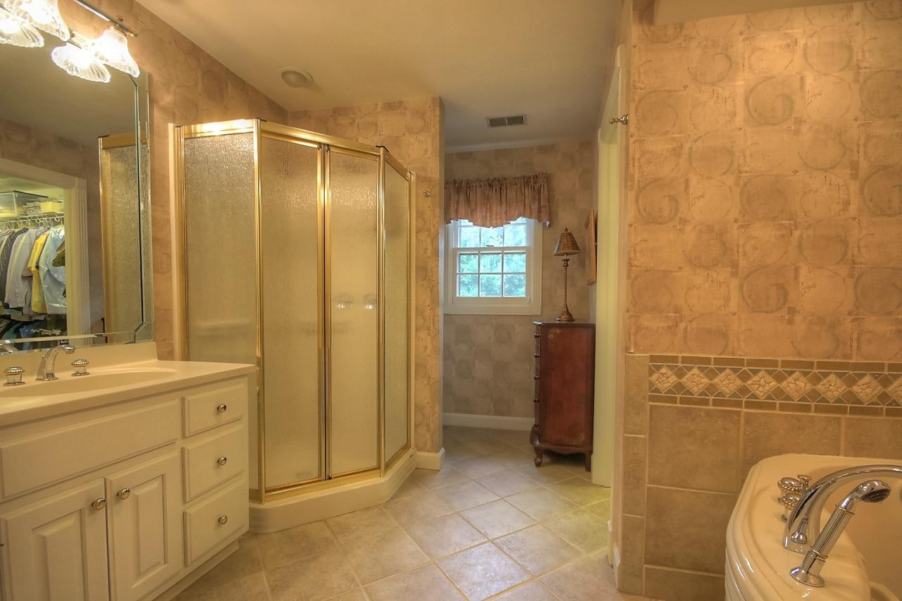 2117 Ridgecane Court Lexington, KY 40513 - Photo 37 of 45 Photo 37