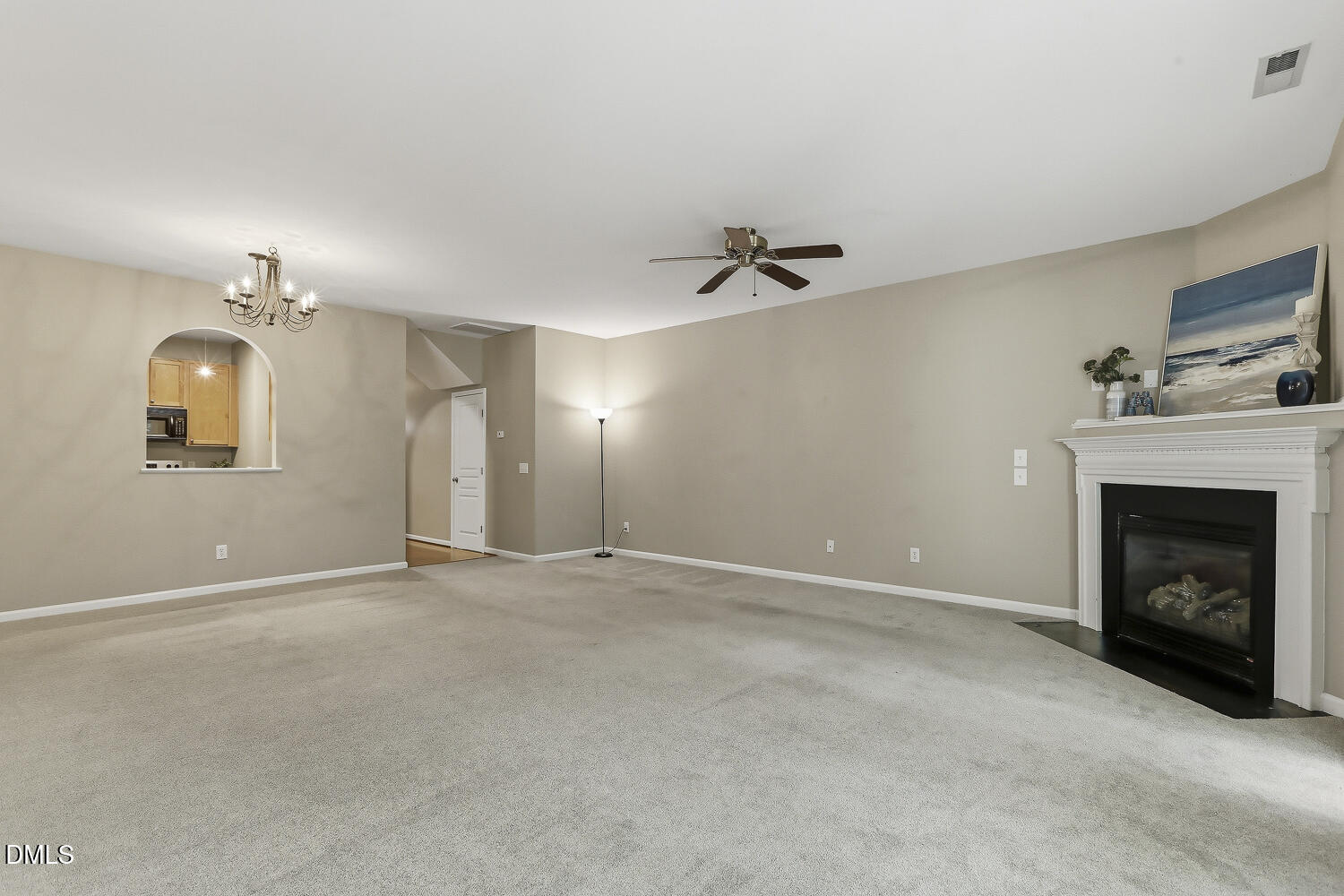 2506 Bryarton Village Way Raleigh, NC 27606 - Photo 12 of 36 017