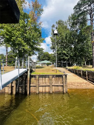 $620,000 | 10040 Highway 87 South, Hemphill, TX 75948