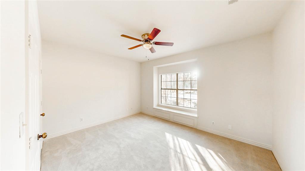 326 West Hickory Ridge Circle Argyle, TX 76226 - Photo 28 of 40