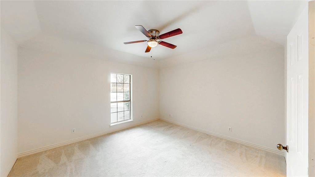 326 West Hickory Ridge Circle Argyle, TX 76226 - Photo 32 of 40