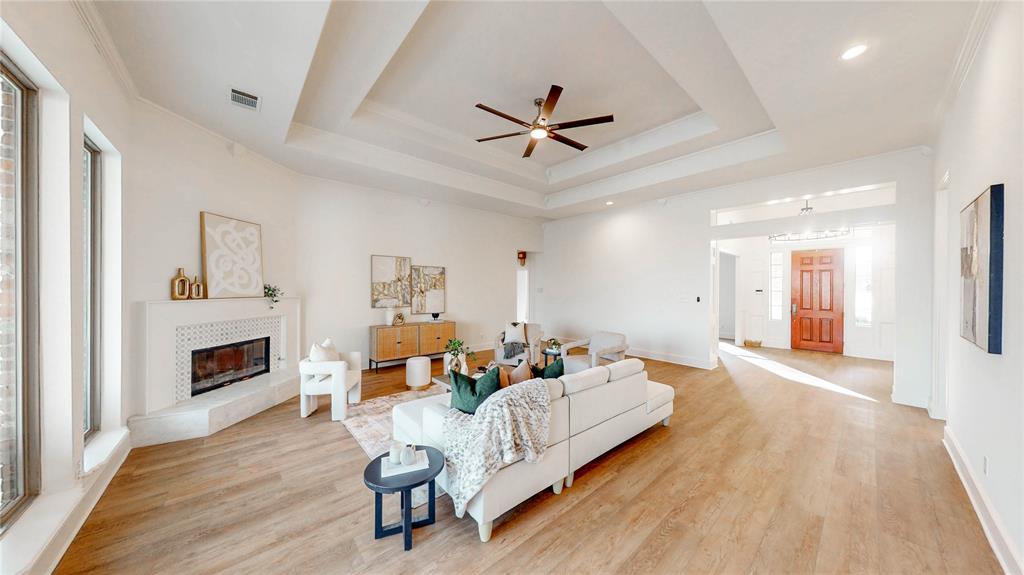 326 West Hickory Ridge Circle Argyle, TX 76226 - Photo 9 of 40