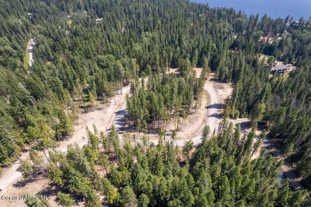 $298,000 | 6 Brown Bear Drive, Nordman, ID 83848