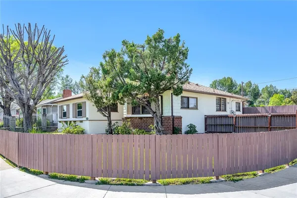 $4,600 | 6139 Tampa Avenue, Tarzana, CA 91335