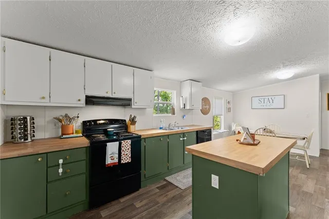 $290,000 | 4573 Fortner Road, Ball Ground, GA 30107