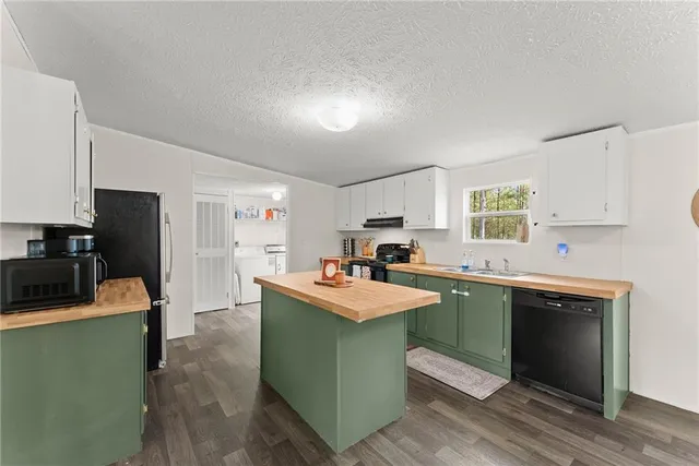 $290,000 | 4573 Fortner Road, Ball Ground, GA 30107