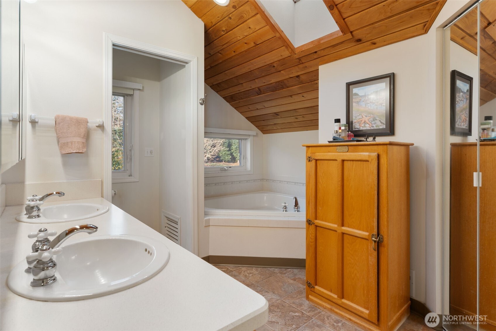 997 Burnt Ridge Road Onalaska, WA 98570 - Photo 21 of 40