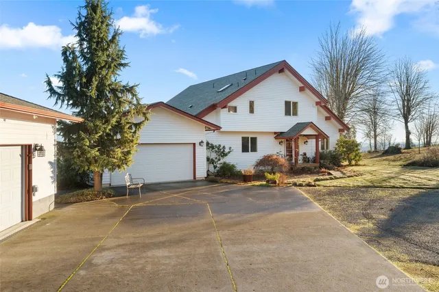 $799,900 | 997 Burnt Ridge Road, Onalaska, WA 98570