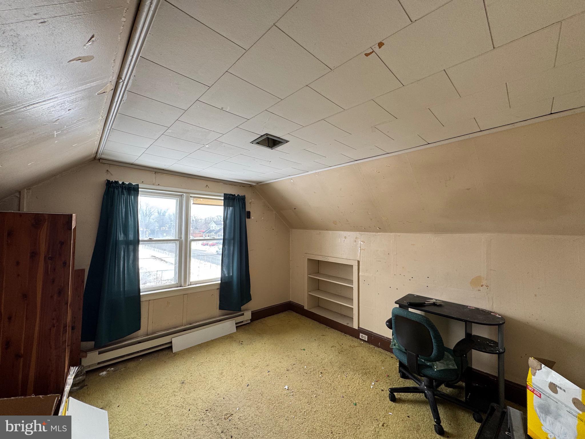 33 Morris Street Burlington, NJ 08016 - Photo 6 of 11 2nd floor 3rd bedroom