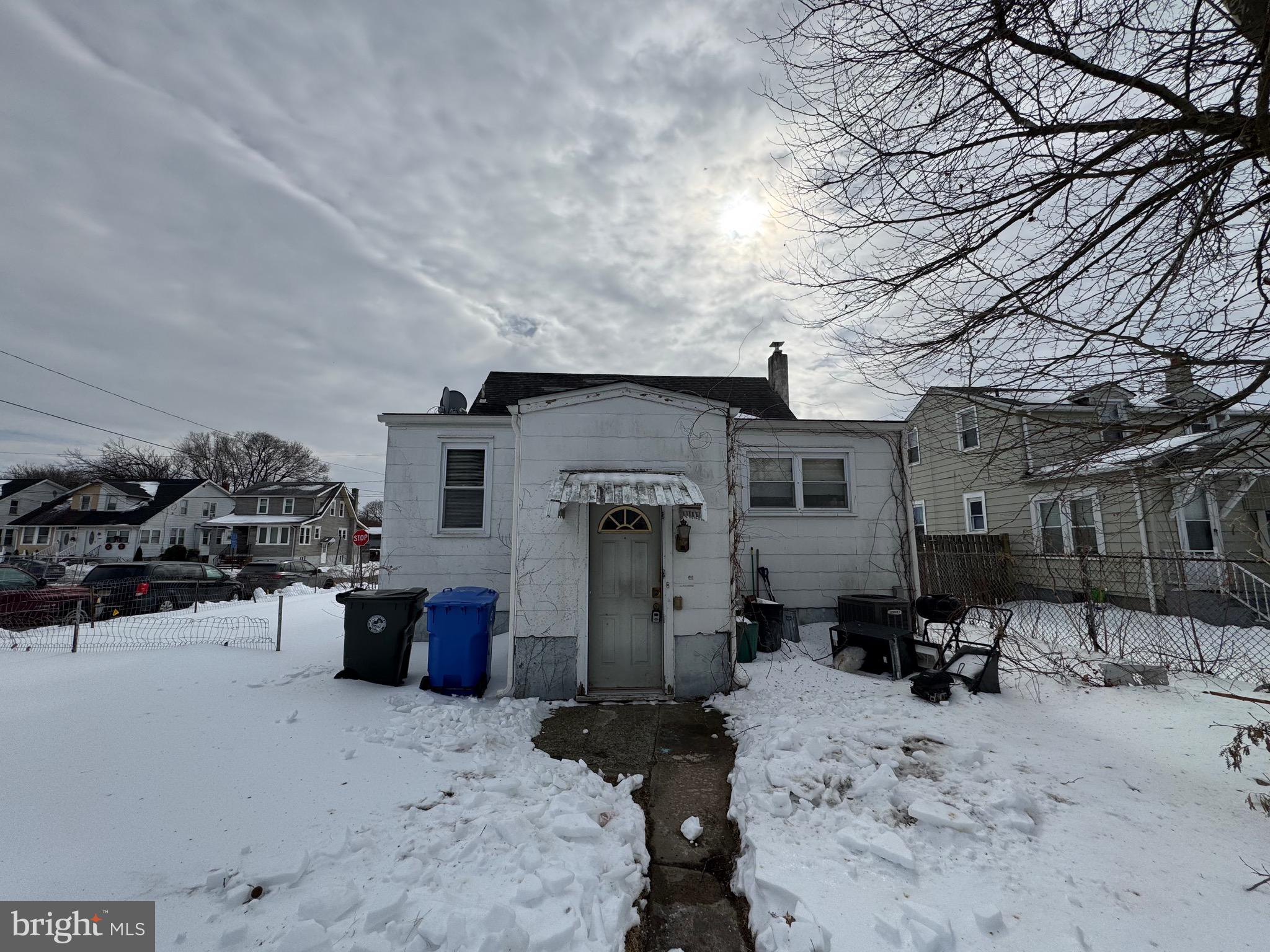 33 Morris Street Burlington, NJ 08016 - Photo 7 of 11 Back of home