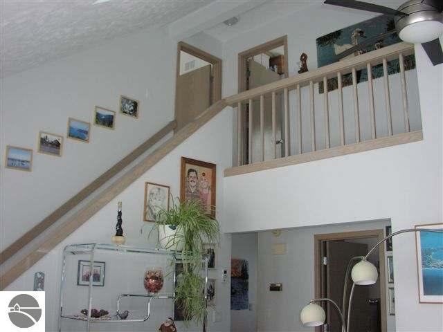 8864 South Sunnyview Road Traverse City, MI 49684 - Photo 6 of 9 1678544-5.JPG
