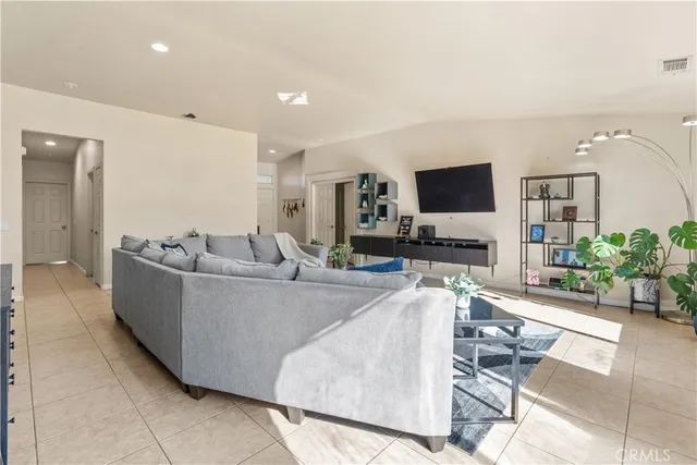 $5,000 | 44658 Franklin Court, La Quinta, CA 92253