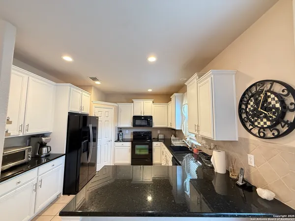$3,000 | 1242 Tweed Willow, San Antonio, TX 78258
