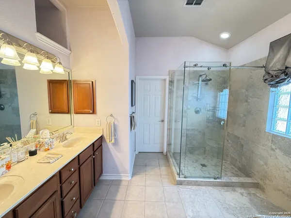 $3,000 | 1242 Tweed Willow, San Antonio, TX 78258