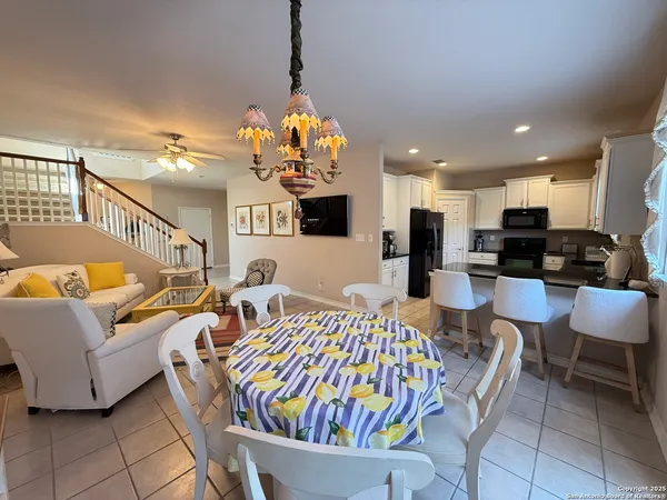 $3,000 | 1242 Tweed Willow, San Antonio, TX 78258