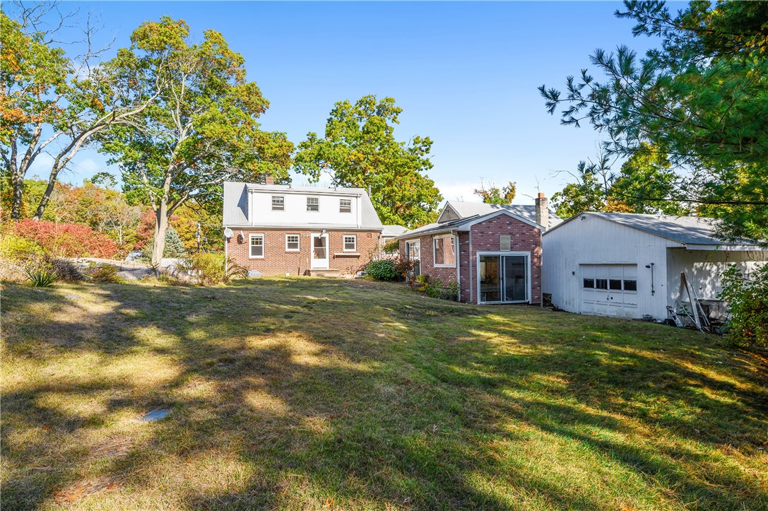 178 Old County Road Smithfield, RI 02917 - Photo 30 of 32