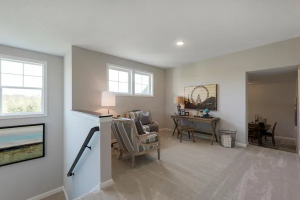 $1,175,000 | 725 Crest Curve, Hudson, WI 54016