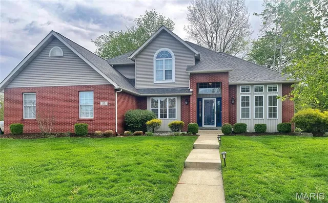 $2,950 | 1146 Illini Drive, O'Fallon, IL 62269